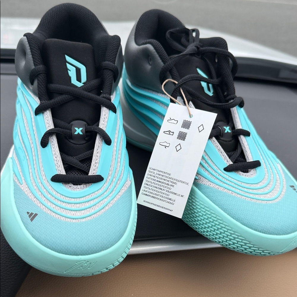 adidas Kids' Turquoise and Black Sneakers